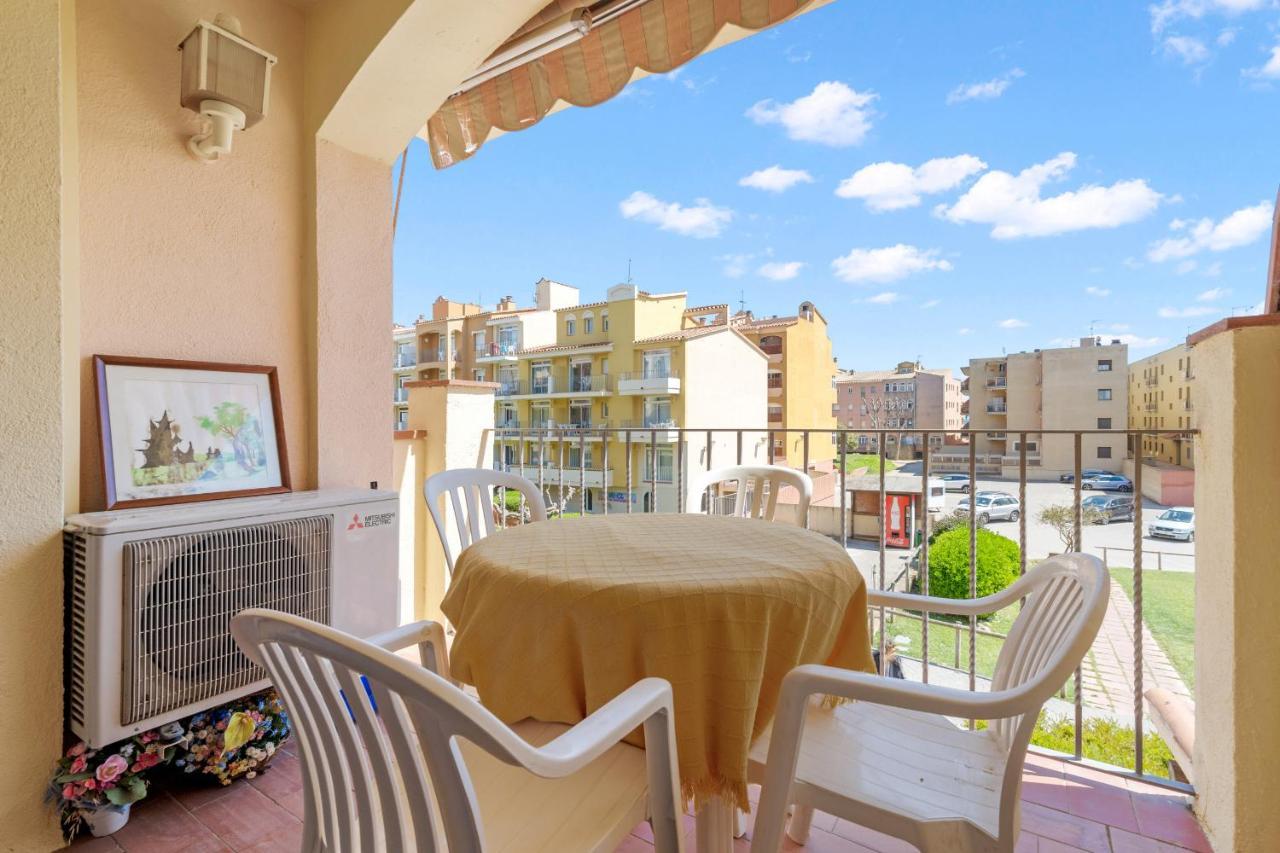 Welcs Apartamento 062 Emp Cerca Del Mar Empuriabrava Luaran gambar